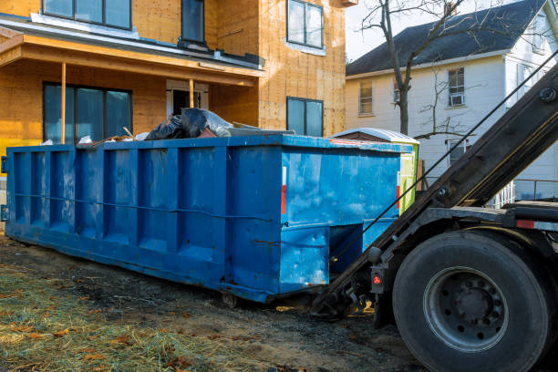 Best Construction Debris Removal  in Middlefield, OH